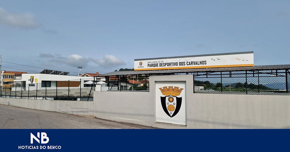 Polvoreira apresenta livro que retrata os 50 anos de história do clube