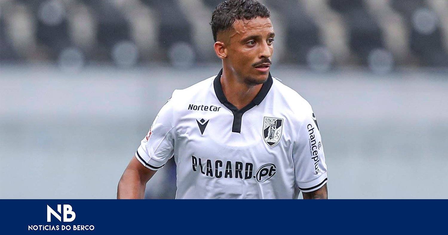 Bruno Gaspar mais perto da Luz