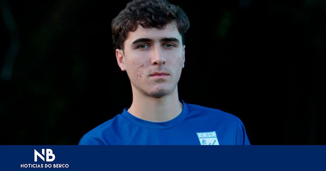 Médio Daniel Araújo oficializado