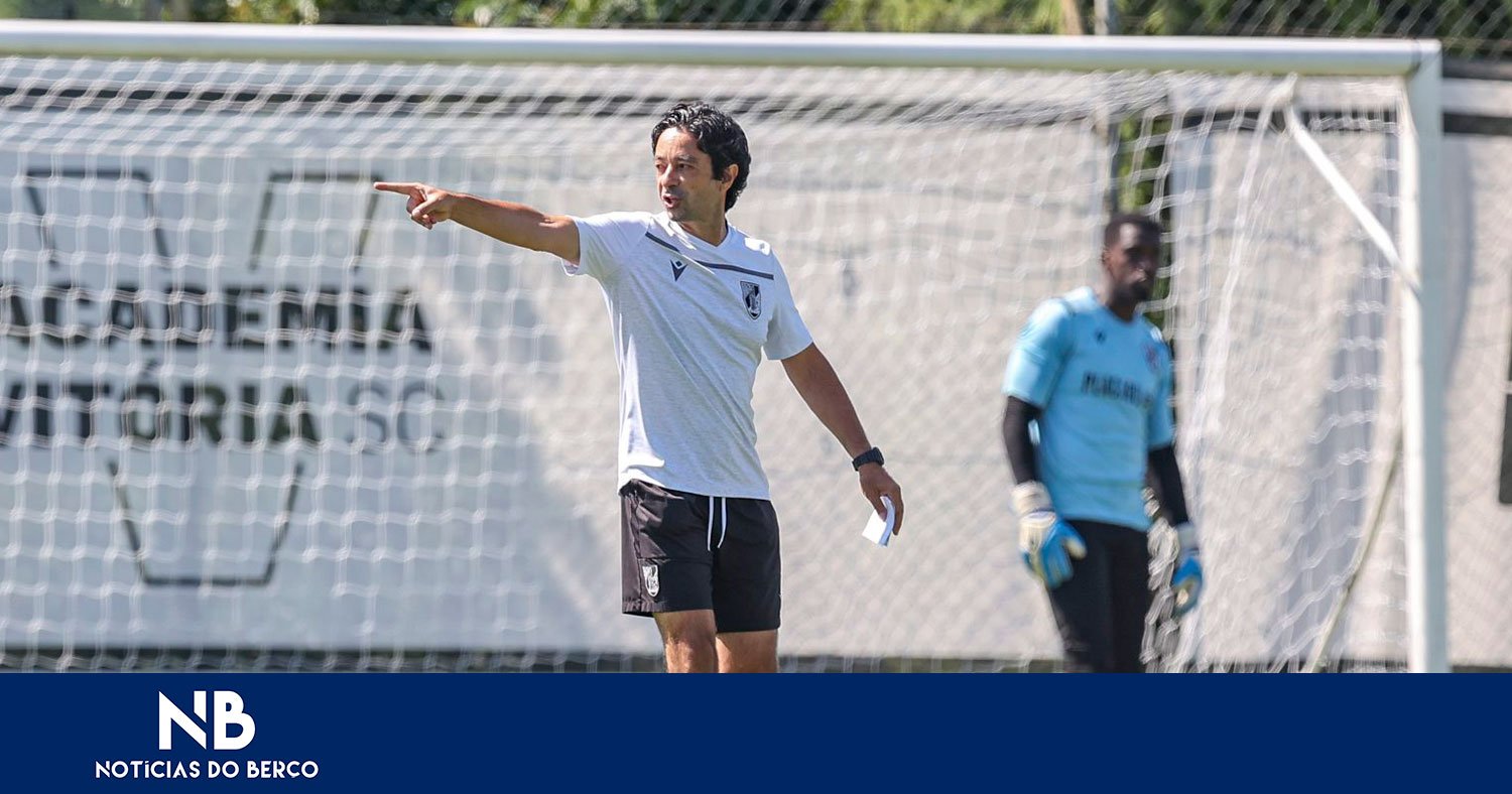 João Aroso no arranque dos preparativos do jogo com o Gil Vicente