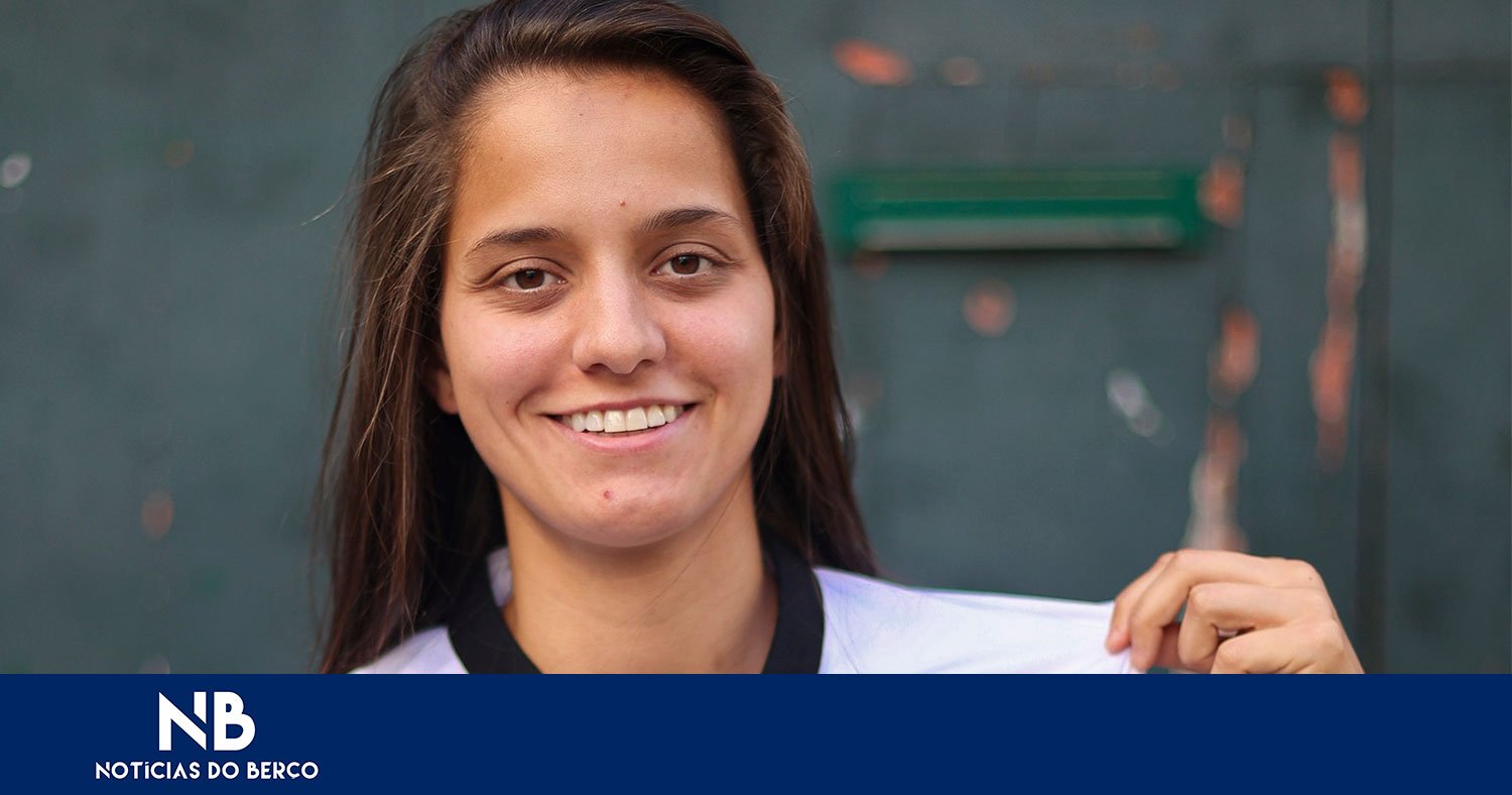 Laura Pires reforça ataque