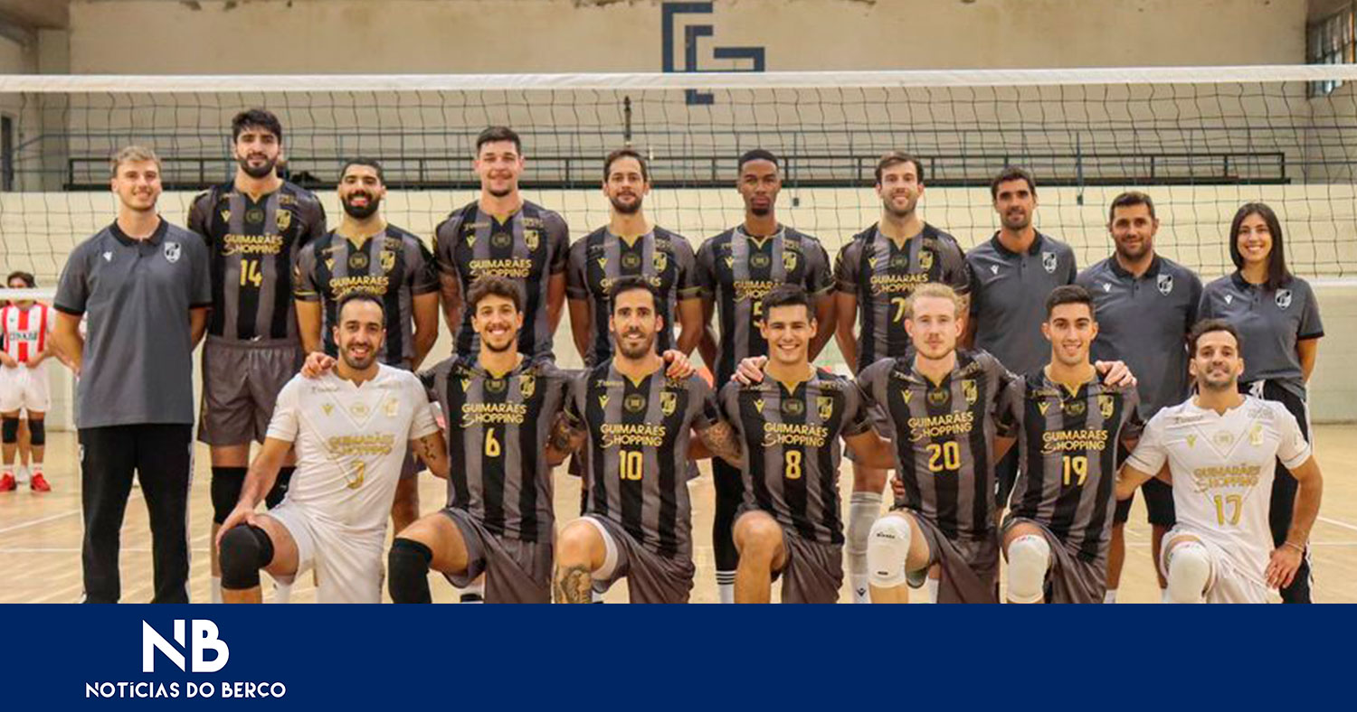 Voleibol masculino triunfa em Santo Tirso