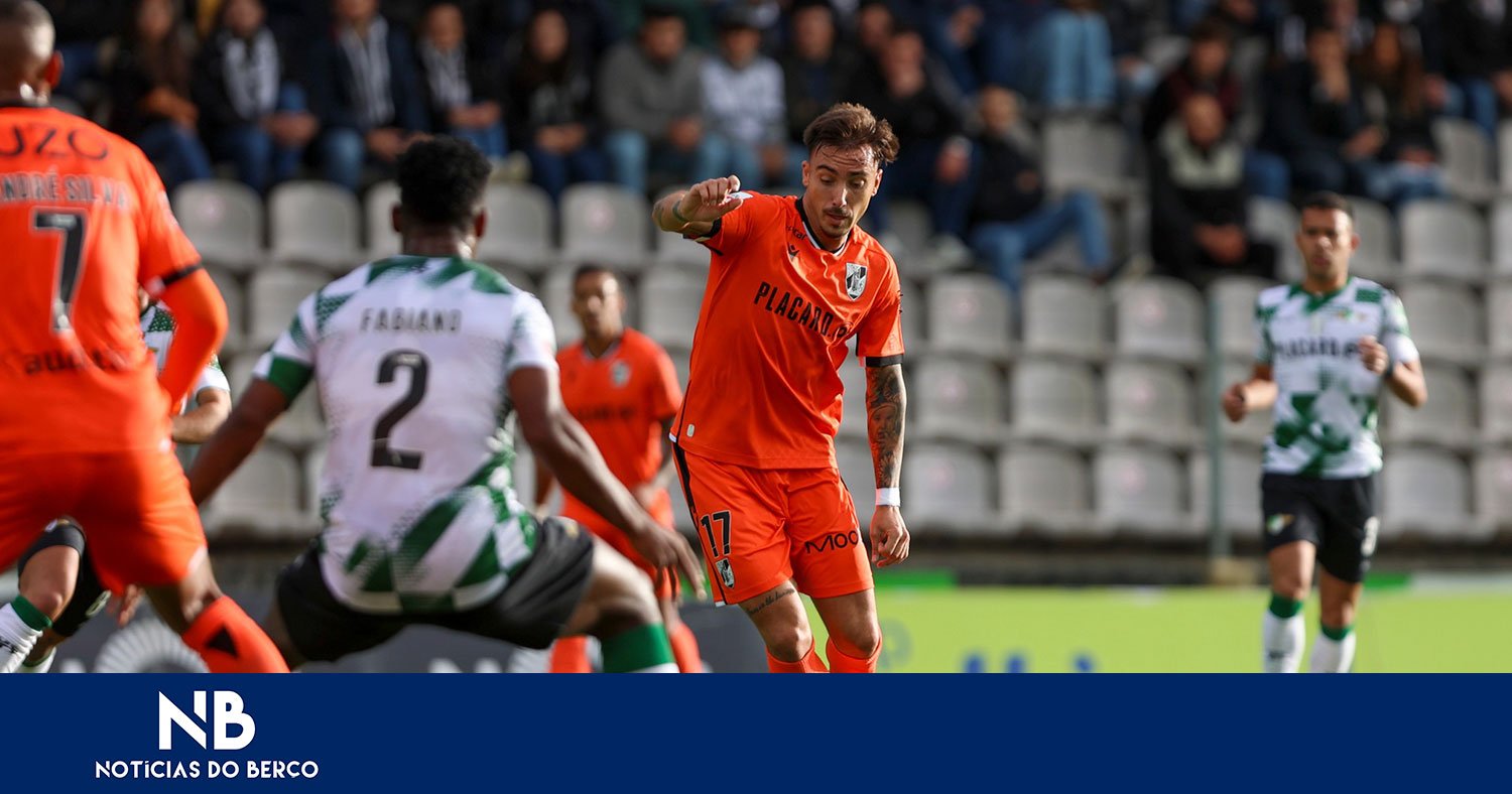 André Luís resolveu dérbi