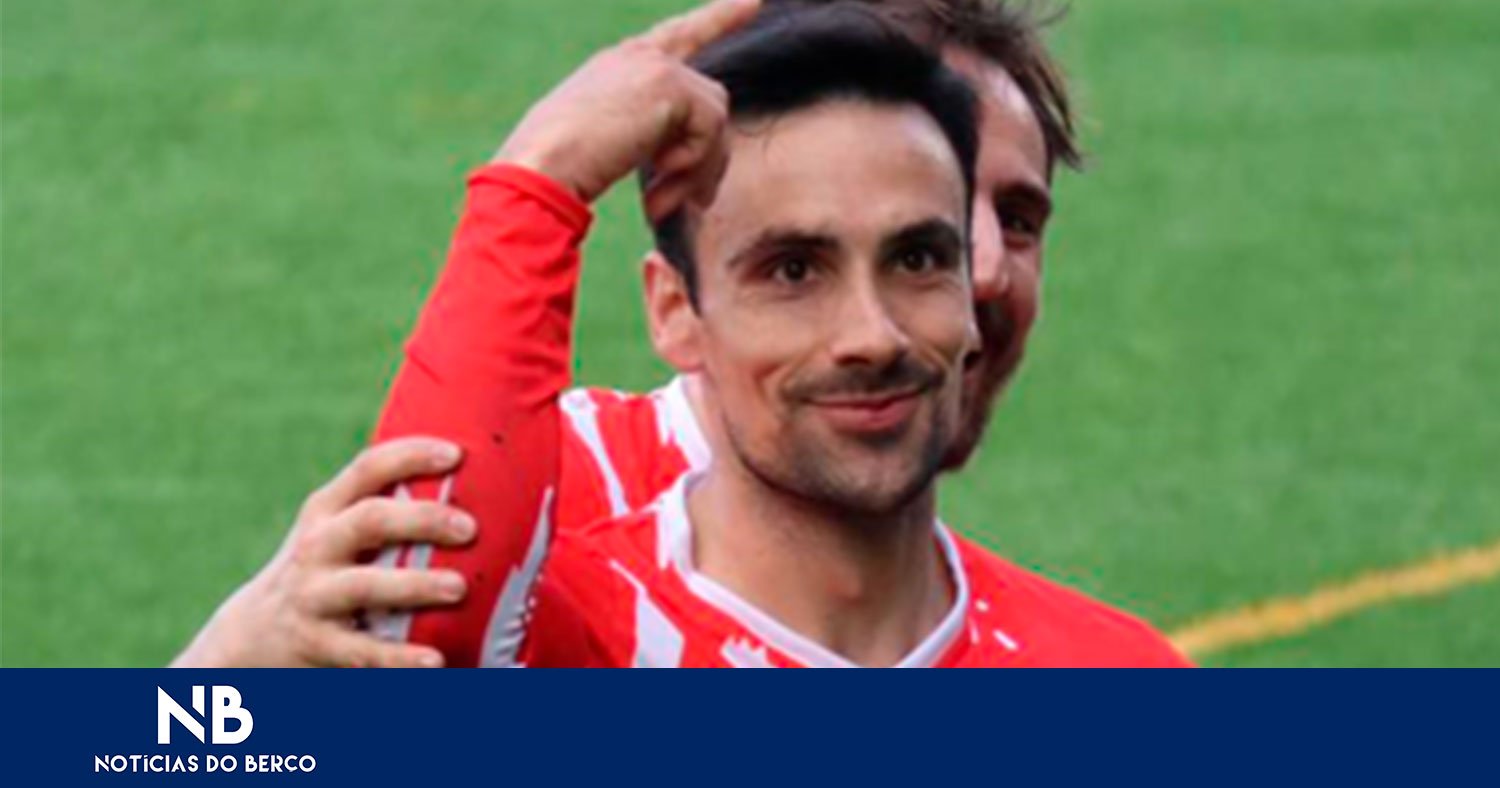 Ases goleia em dia de aniversário