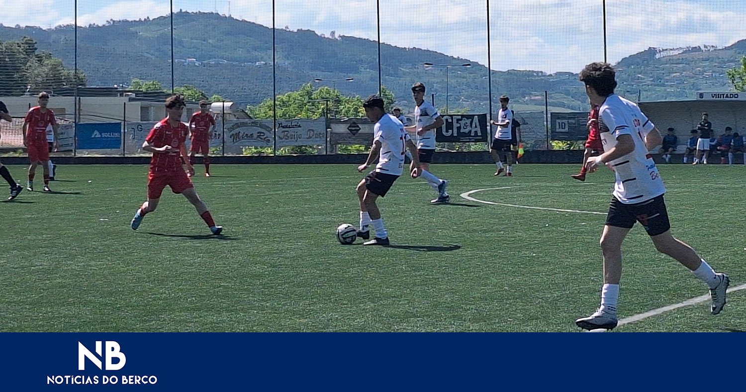 Juniores do Torcatense golearam Oliveirense