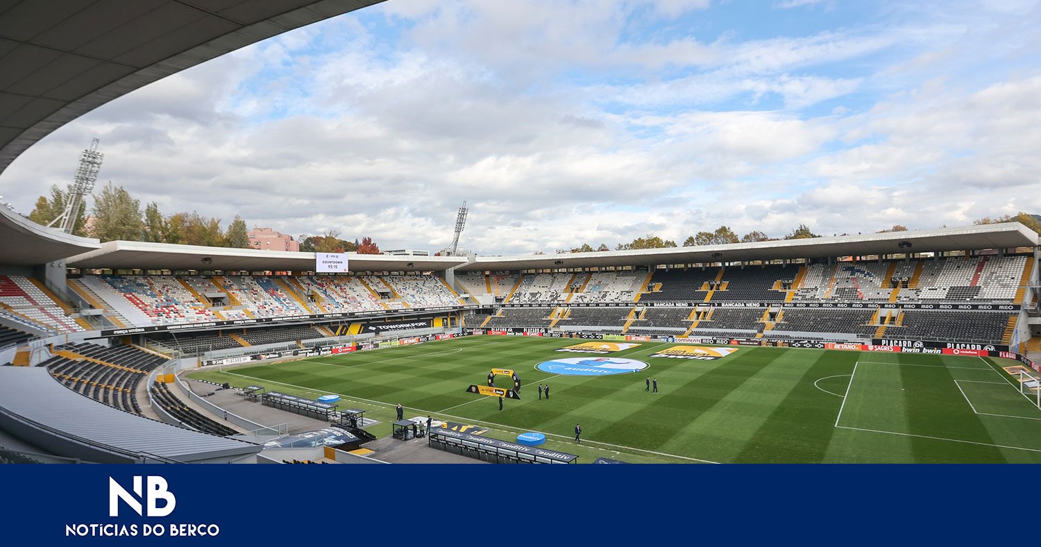 Vitória multado pela UEFA