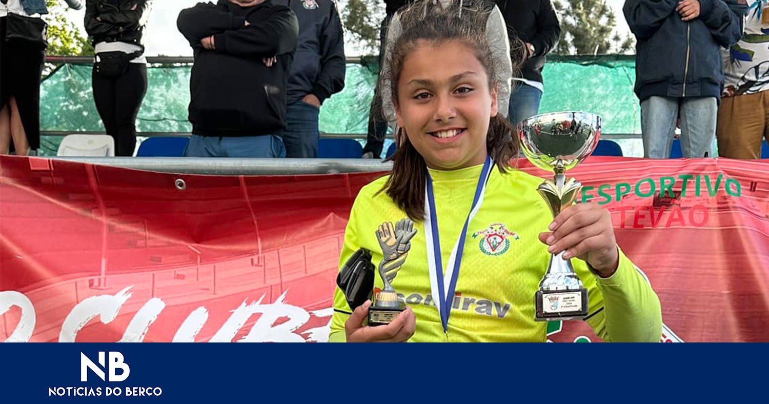 Serena Baleiro reforça o Vitória