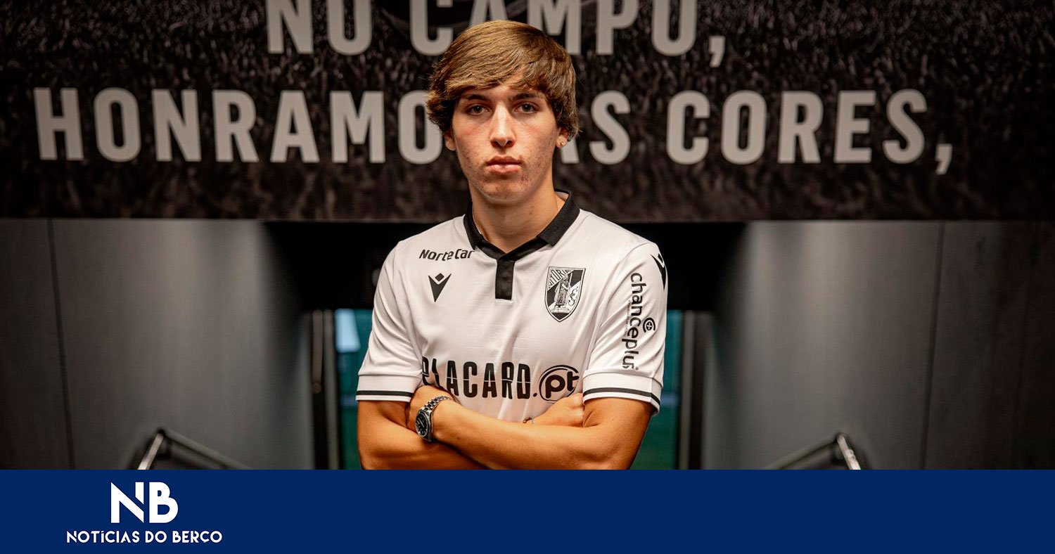 Vitória B vence e continua no topo