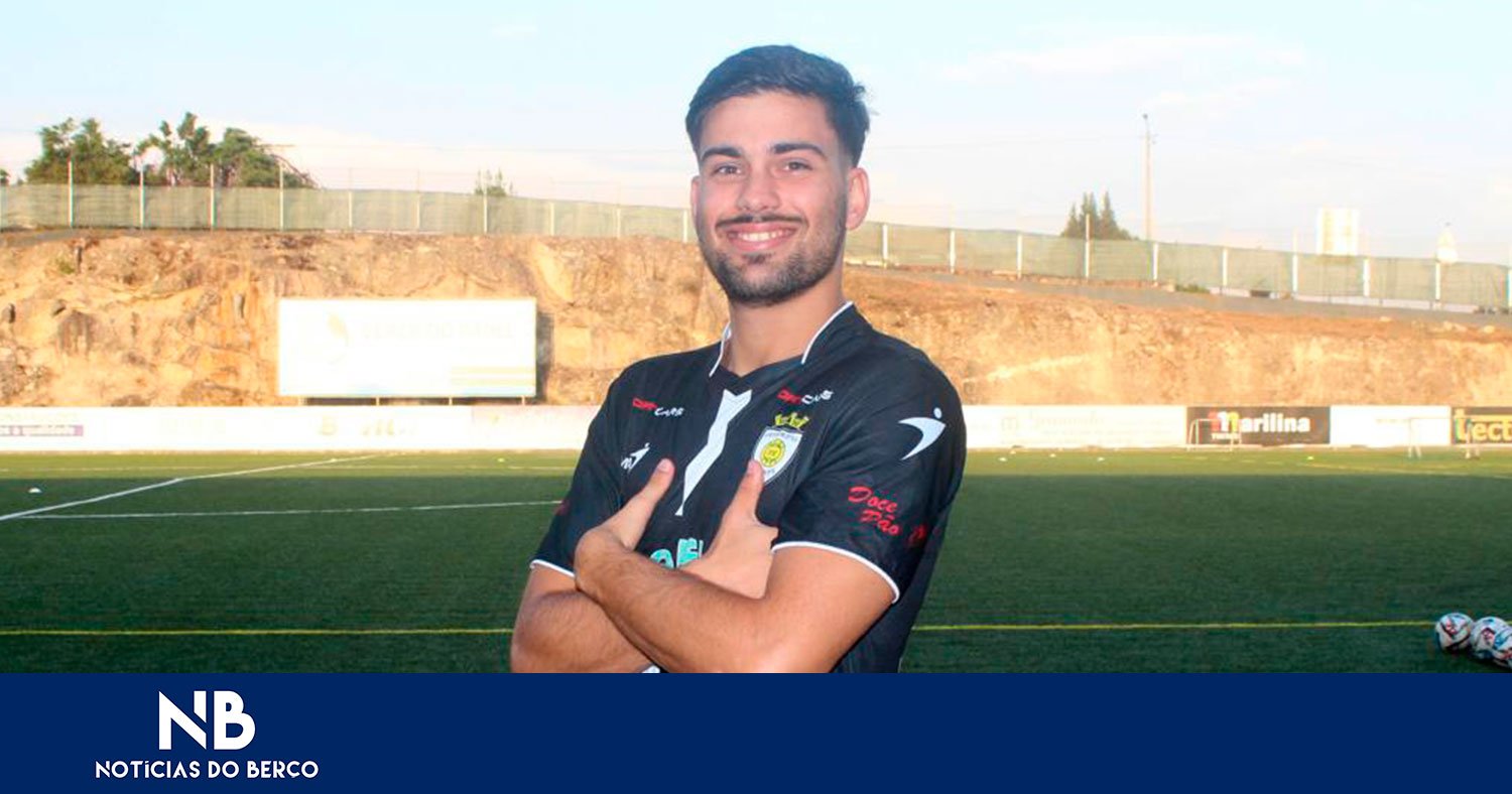 Vitó e Renato associados à AD Oliveirense
