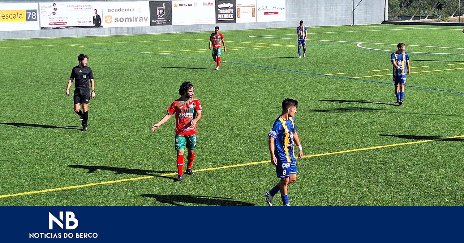 Santo Estêvão derrotado em casa pelo Santo Adrião