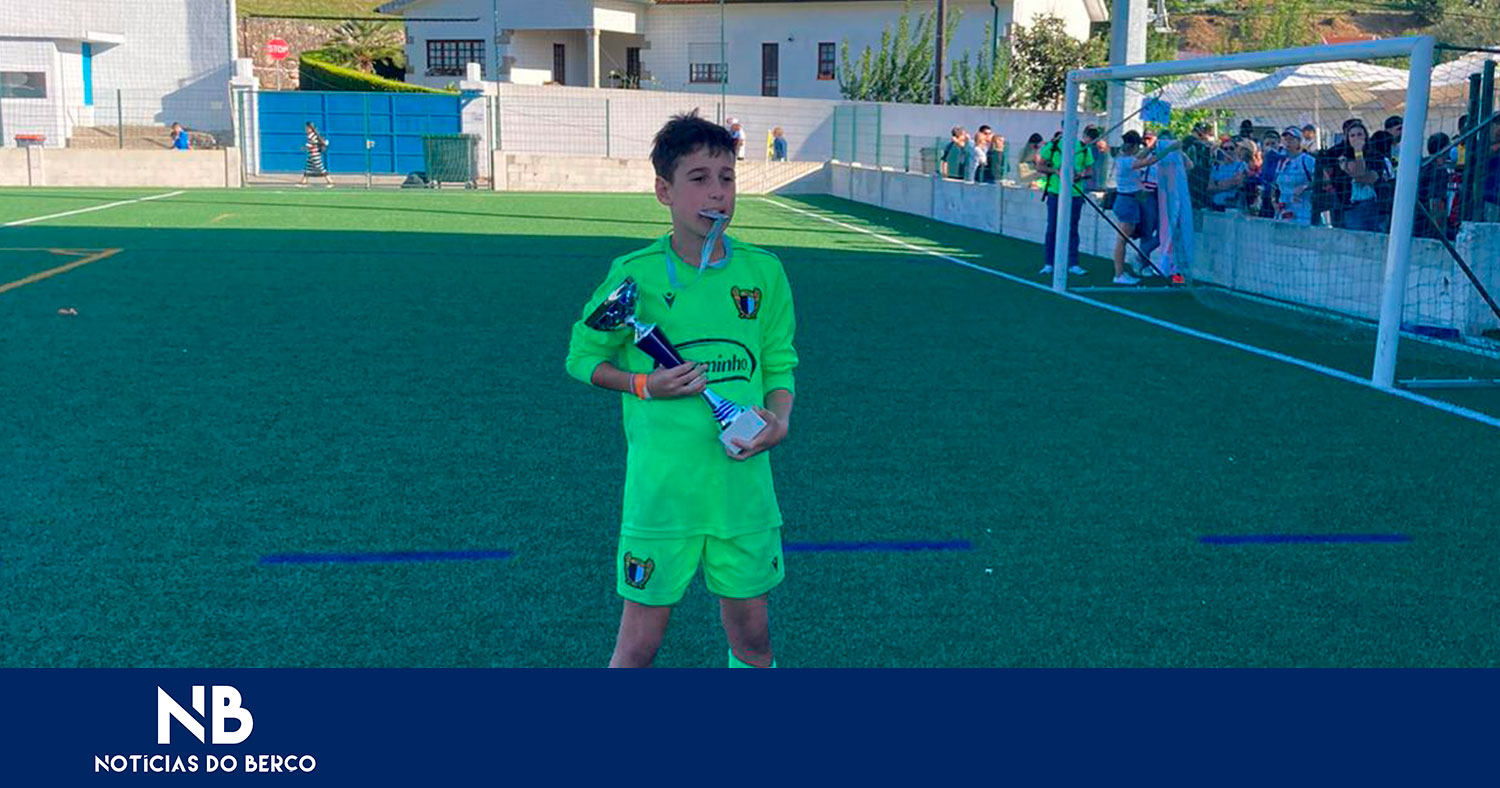 Sub-13 com oito vitorianos e dois vimaranenses do Famalicão