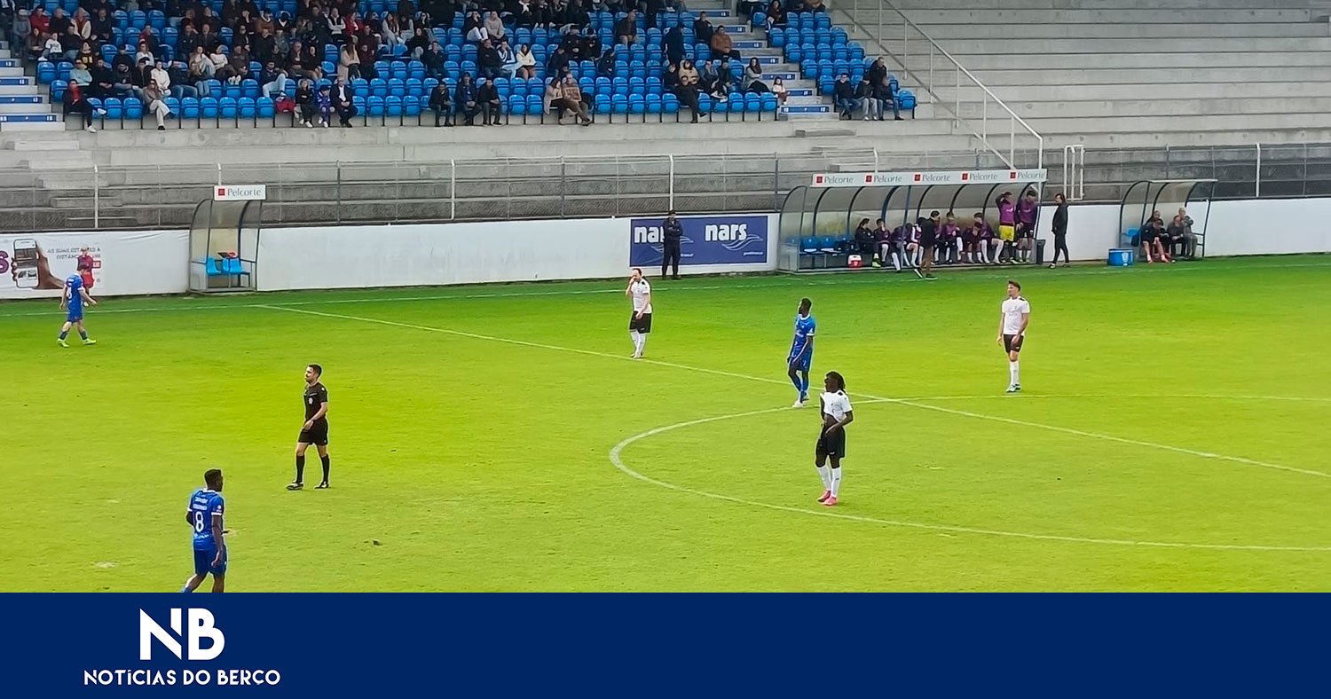 Brito vence em Rebordosa com dez jogadores