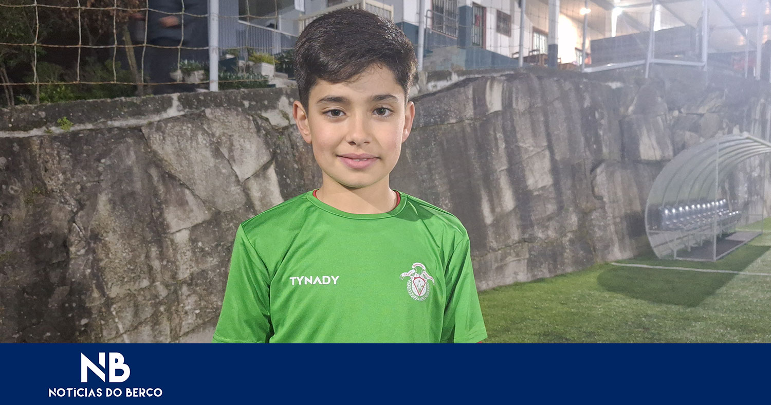 Zé Pedro bisou em Famalicão