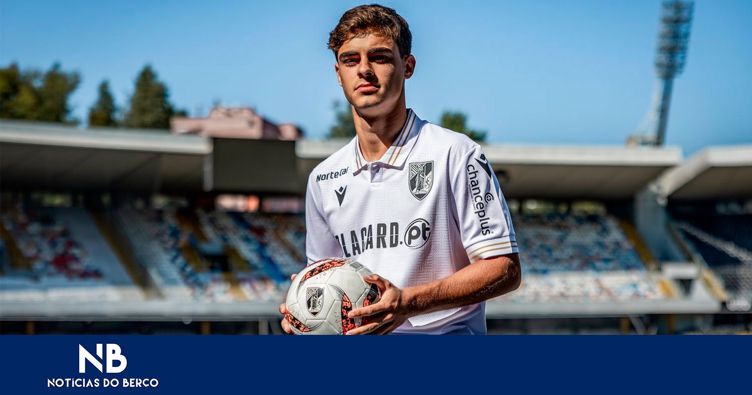 Rodrigo Duarte é aposta e esteve no banco com o Bétis