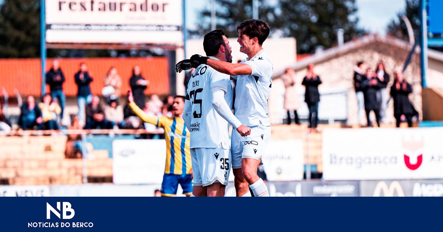 Equipa B garante fase de subida