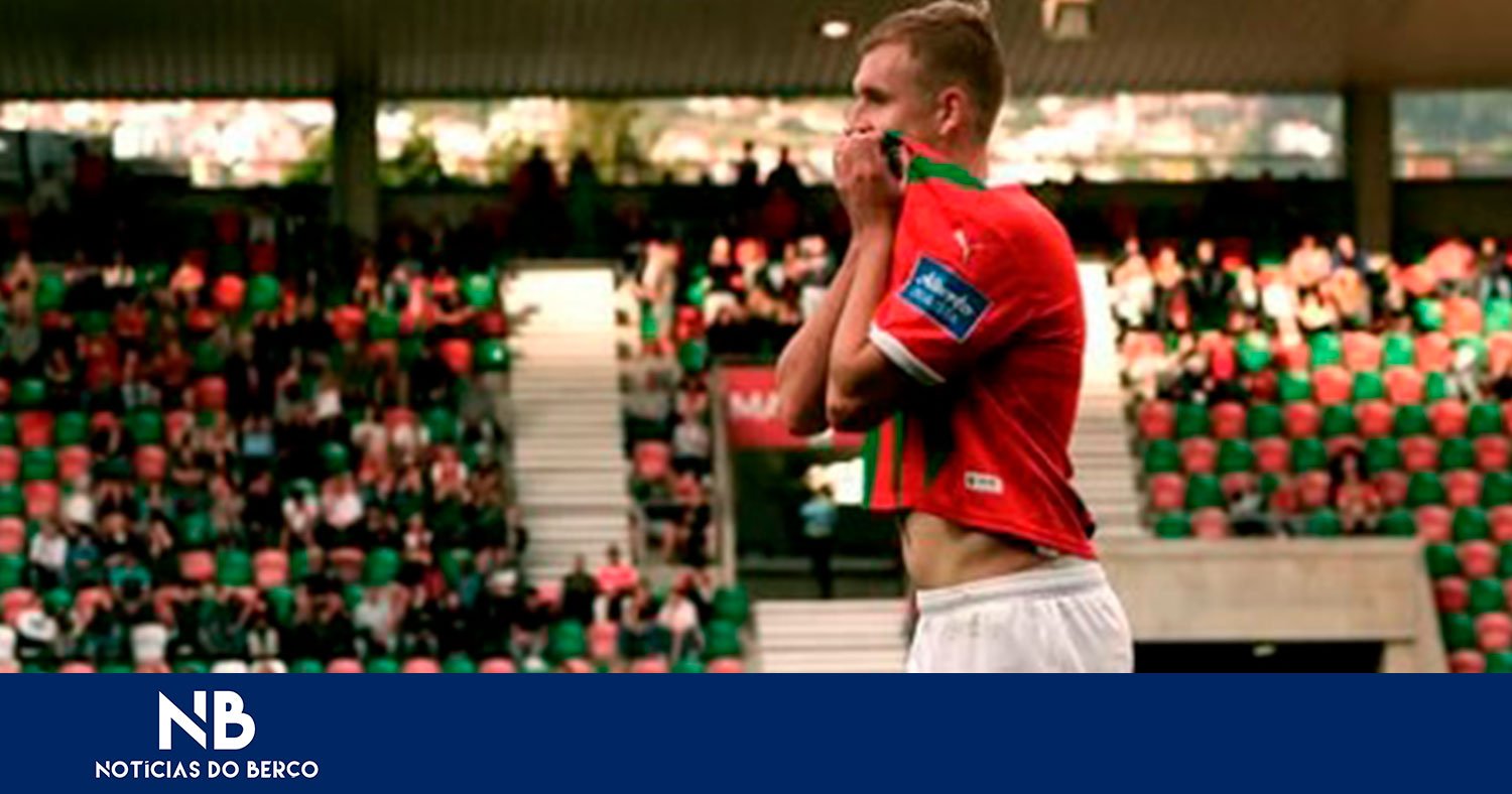 Danilovic referenciado pelo Vitória