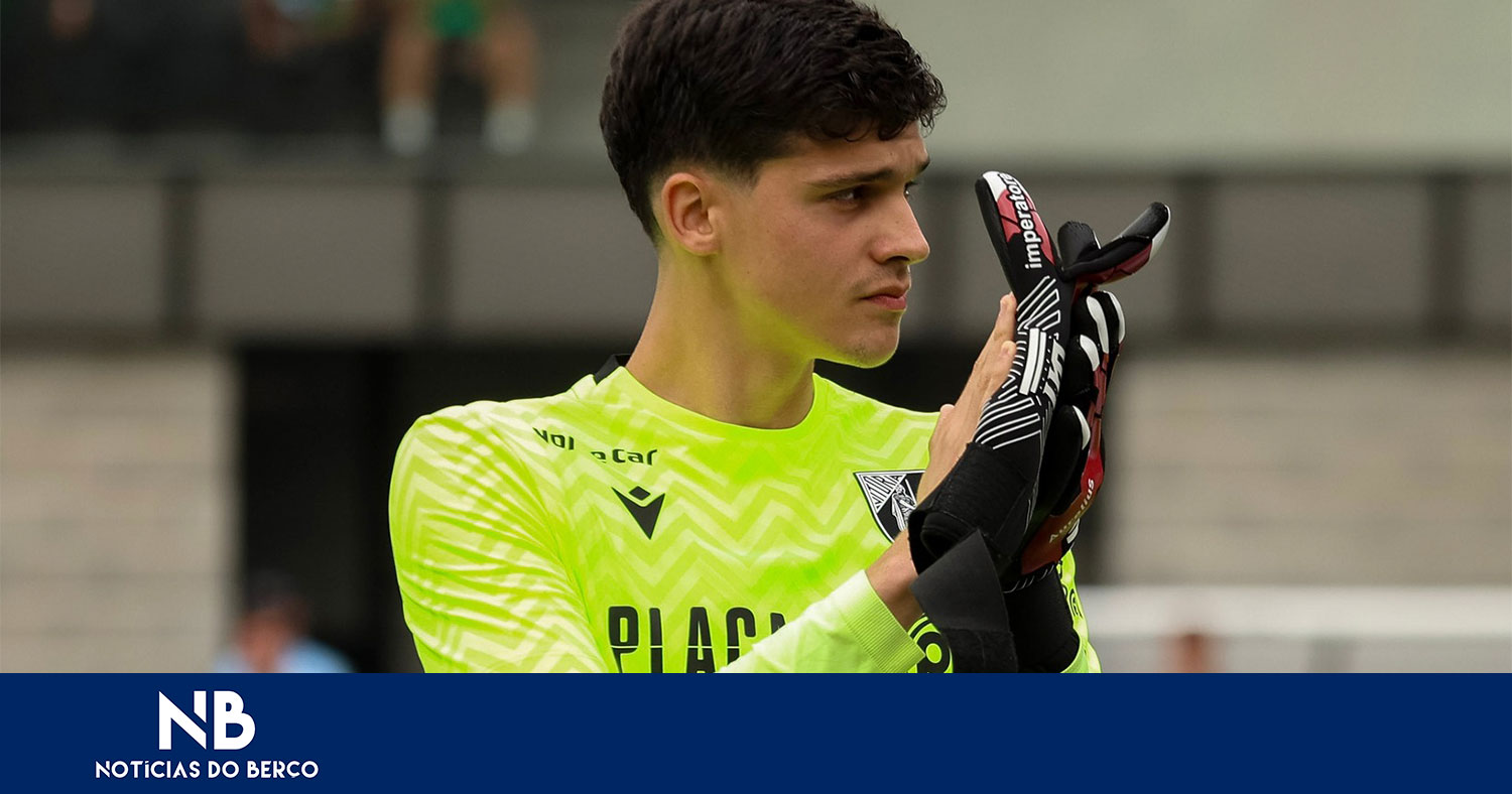 Dupla estreia na equipa B do Vitória