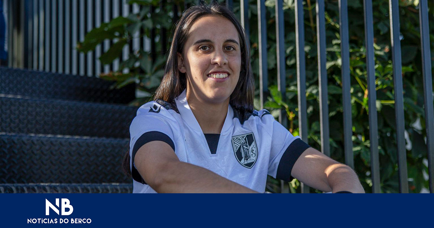 Vitória renova com Maria Salgado