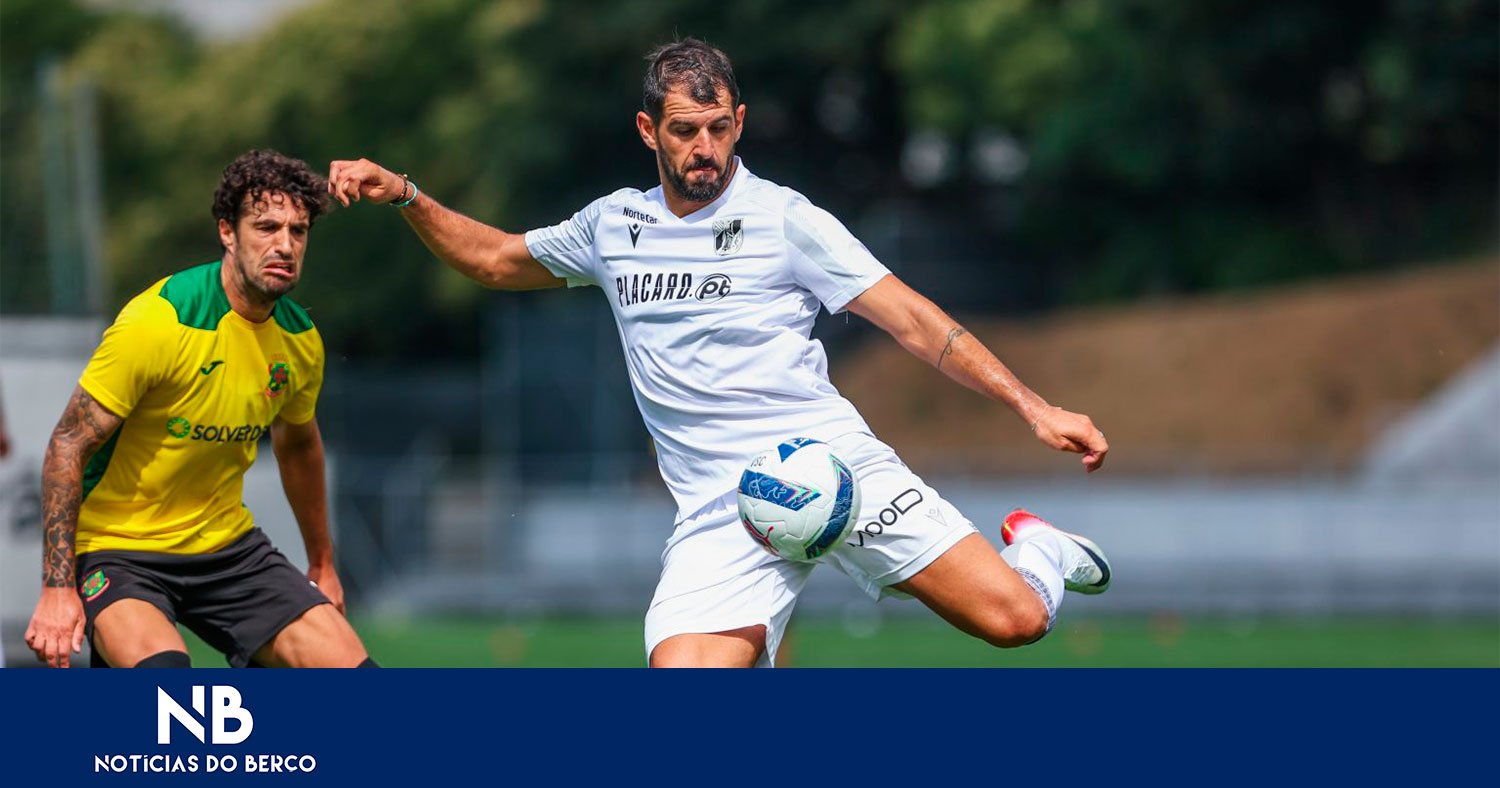 Nelson Oliveira resolveu amigável com o Paços de Ferreira