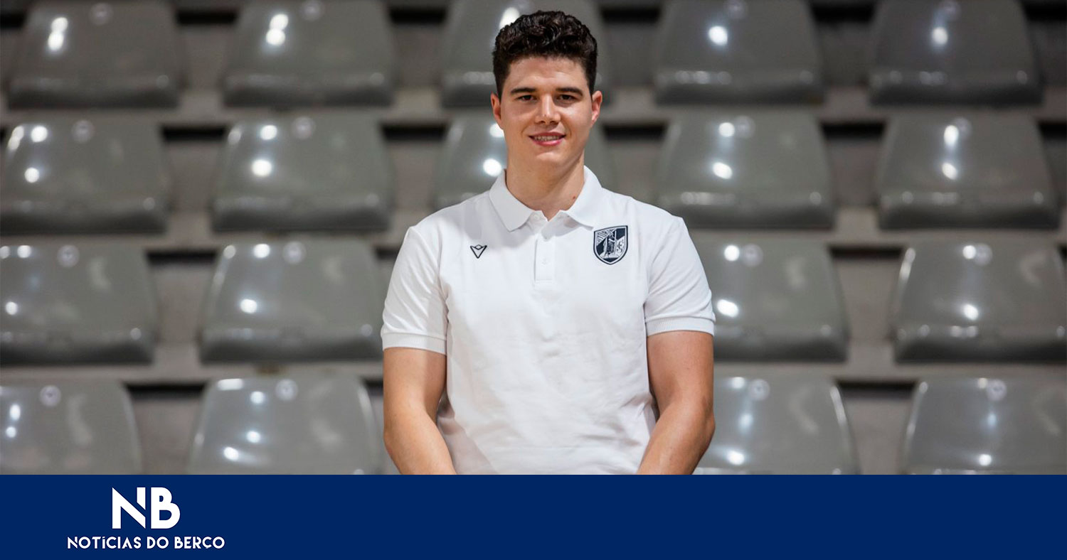 Diogo Silva reforça o Vitória