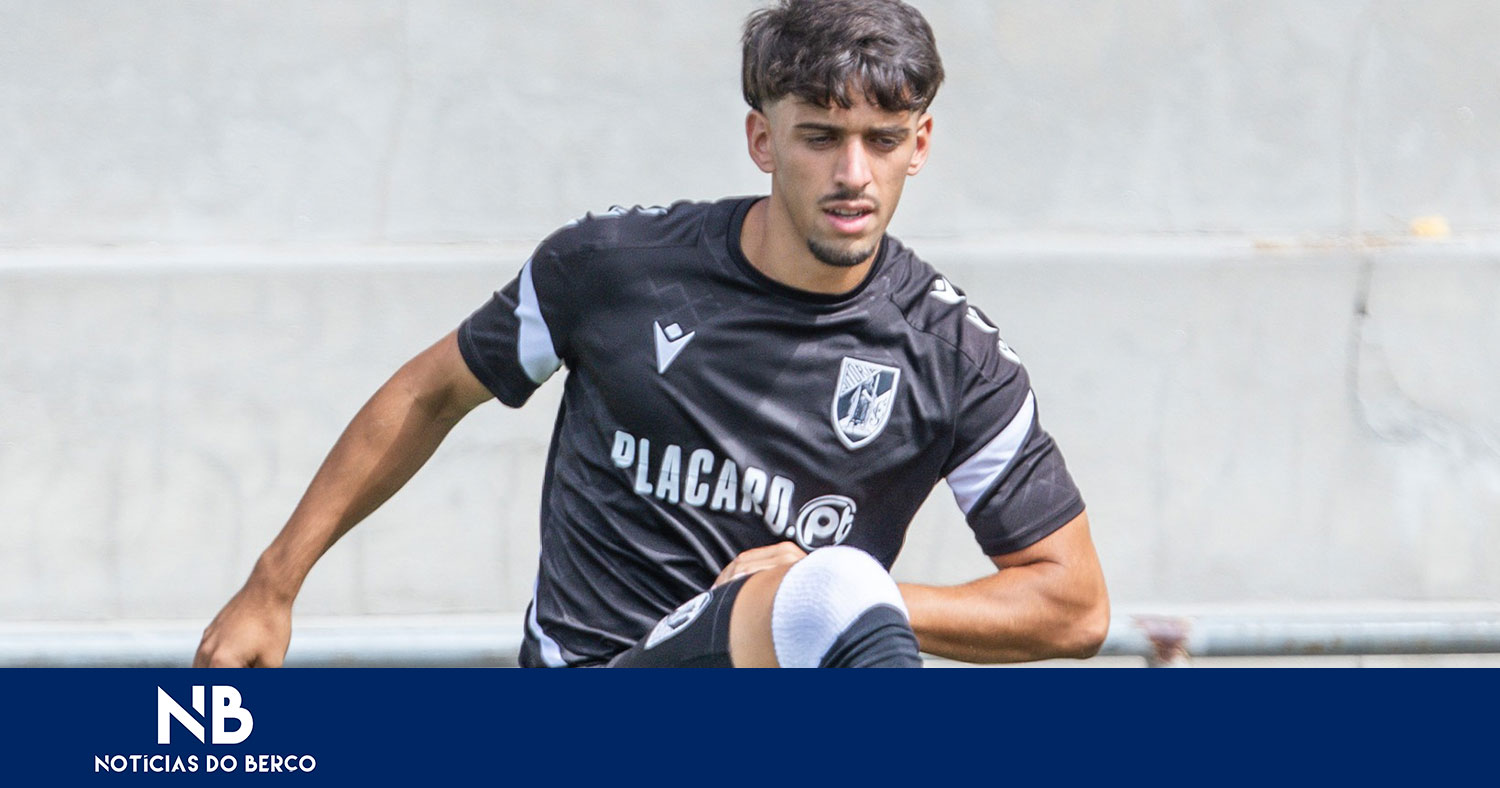 Hugo Pinto fez a estreia na Liga 3 pelo Vitória
