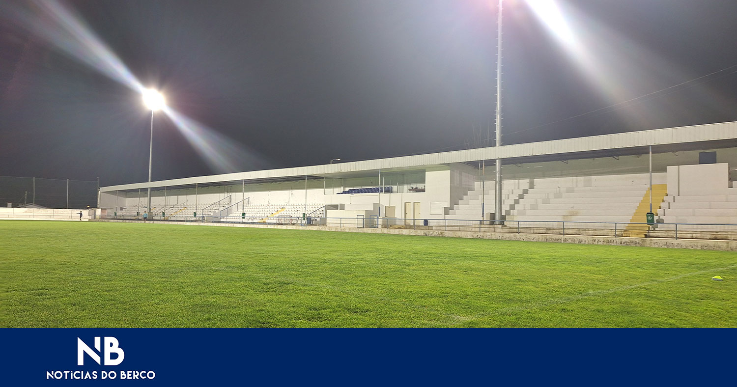 Sandinenses recebe Esposende no arranque