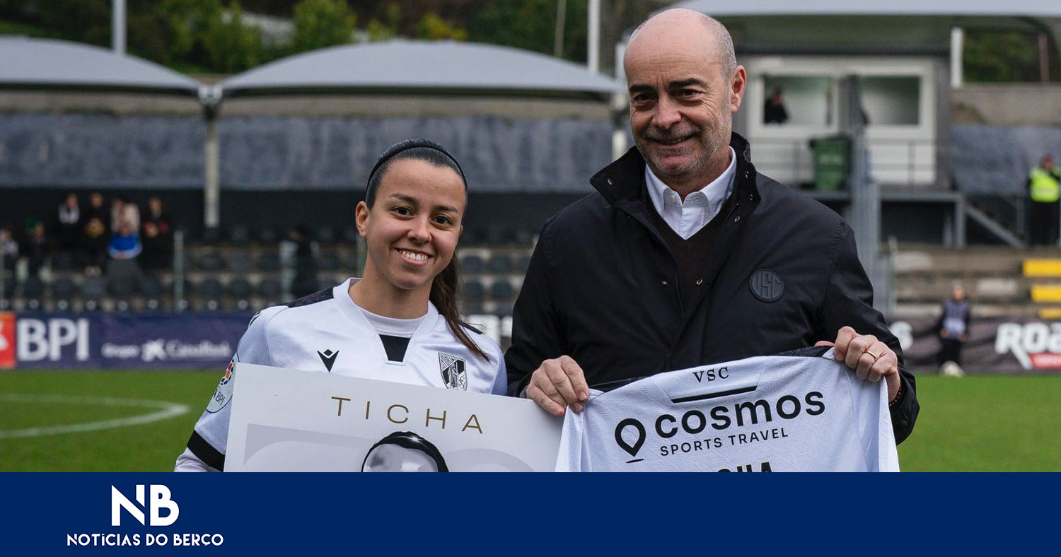 Vitória homenageou Ticha