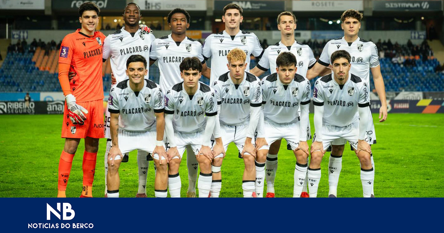 Derrota no arranque da fase de subida à Liga 2