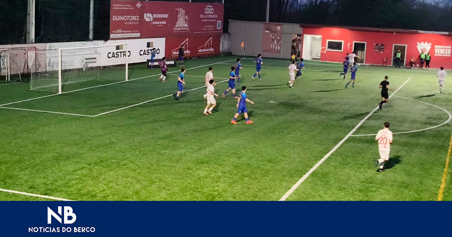 Ases goleou os Craques