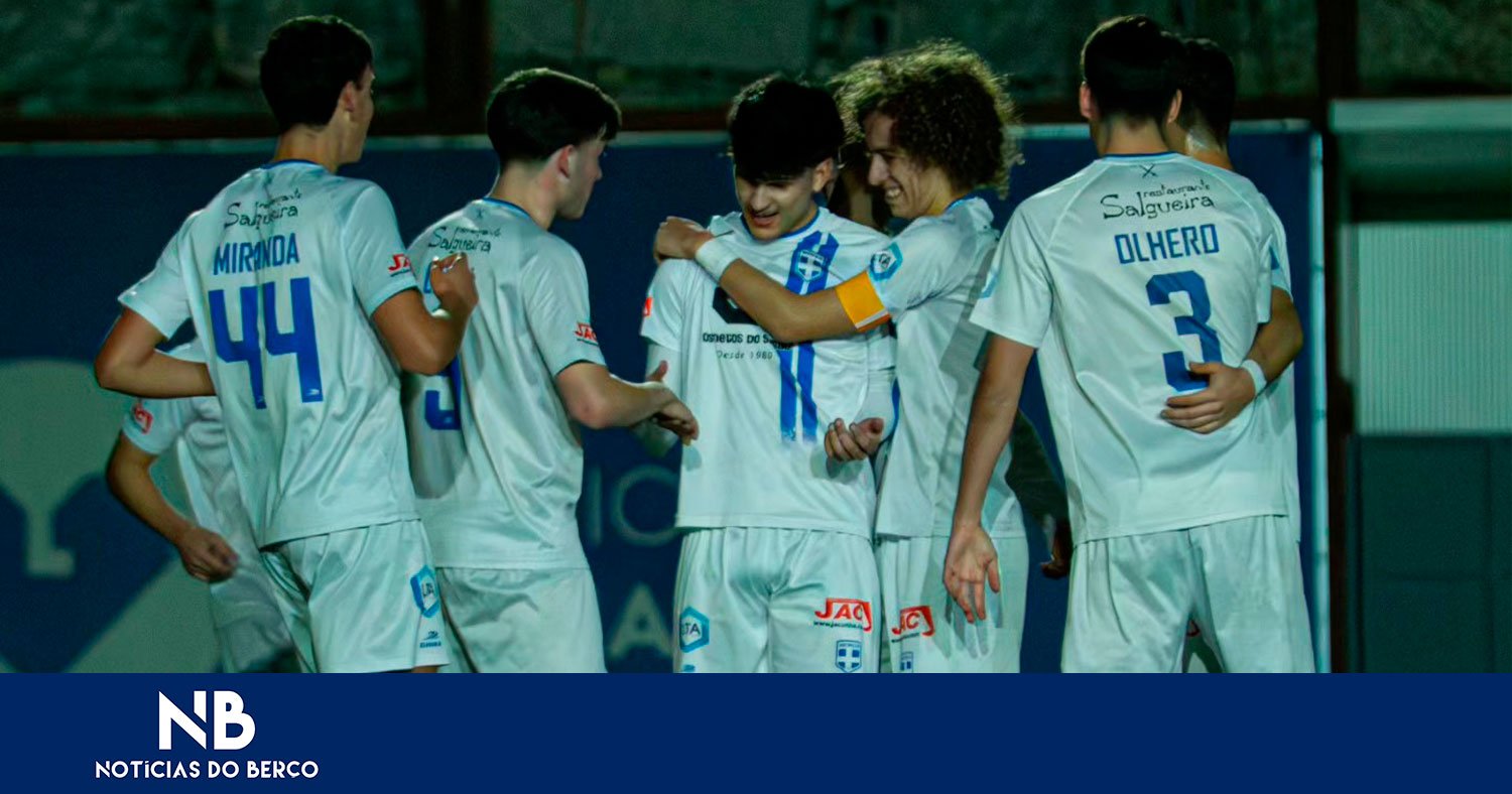 Berço vence e encosta à liderança