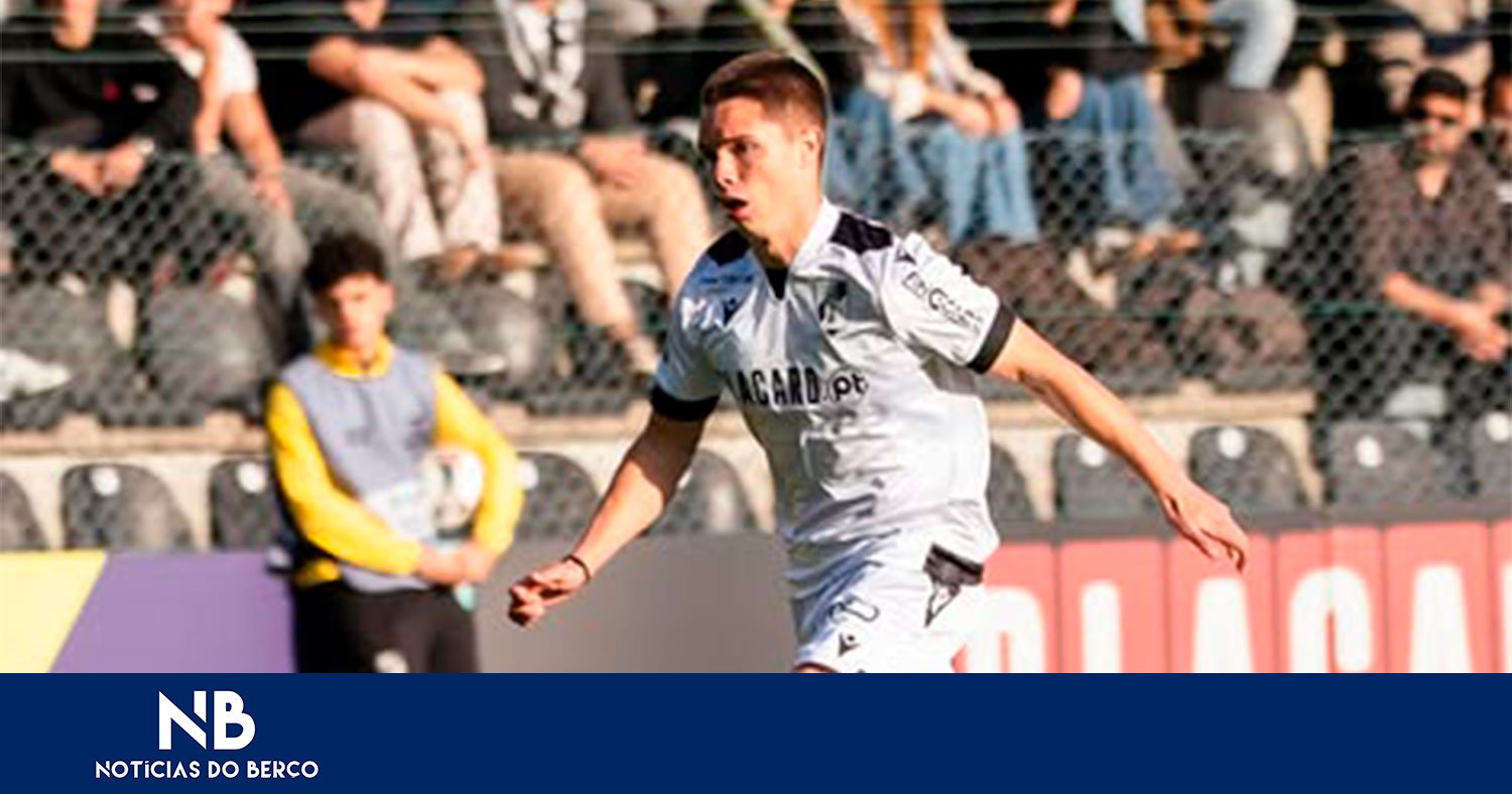 João Sampaio estreou-se pelos bês