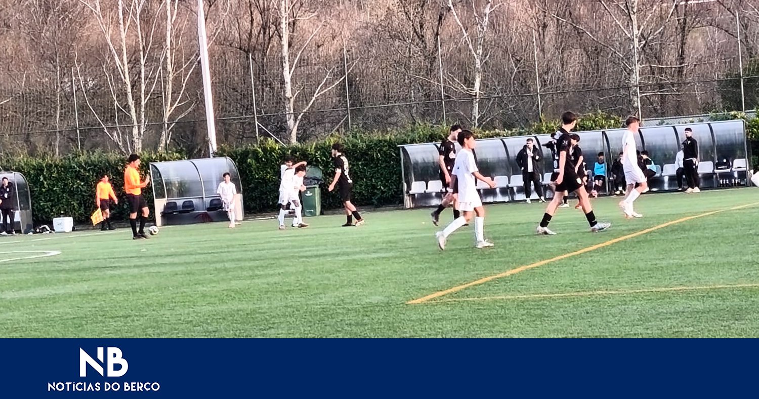 Iniciados do Ronfe venceram na casa do Vitória