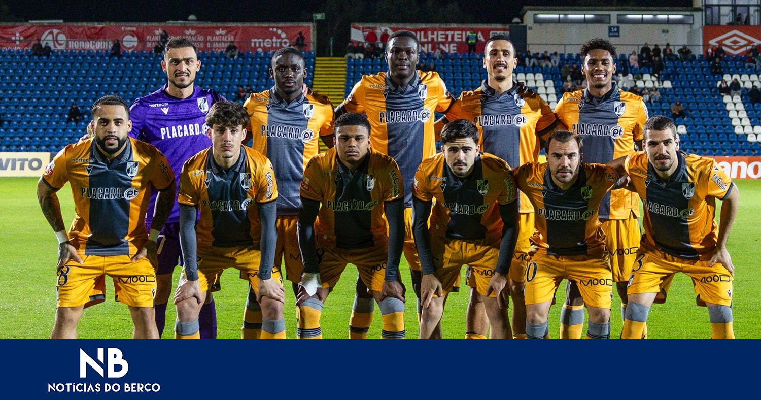 Vitória sem alma derrotado na visita ao Santa Clara