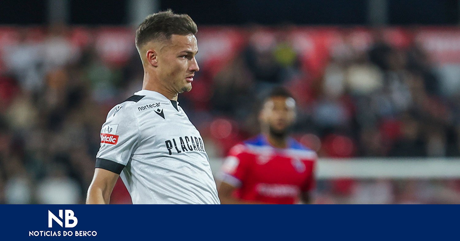 Maga regressou ao onze em Barcelos