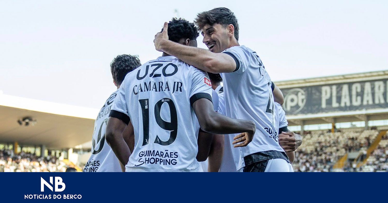 Vitória regressa aos triunfos com goleada