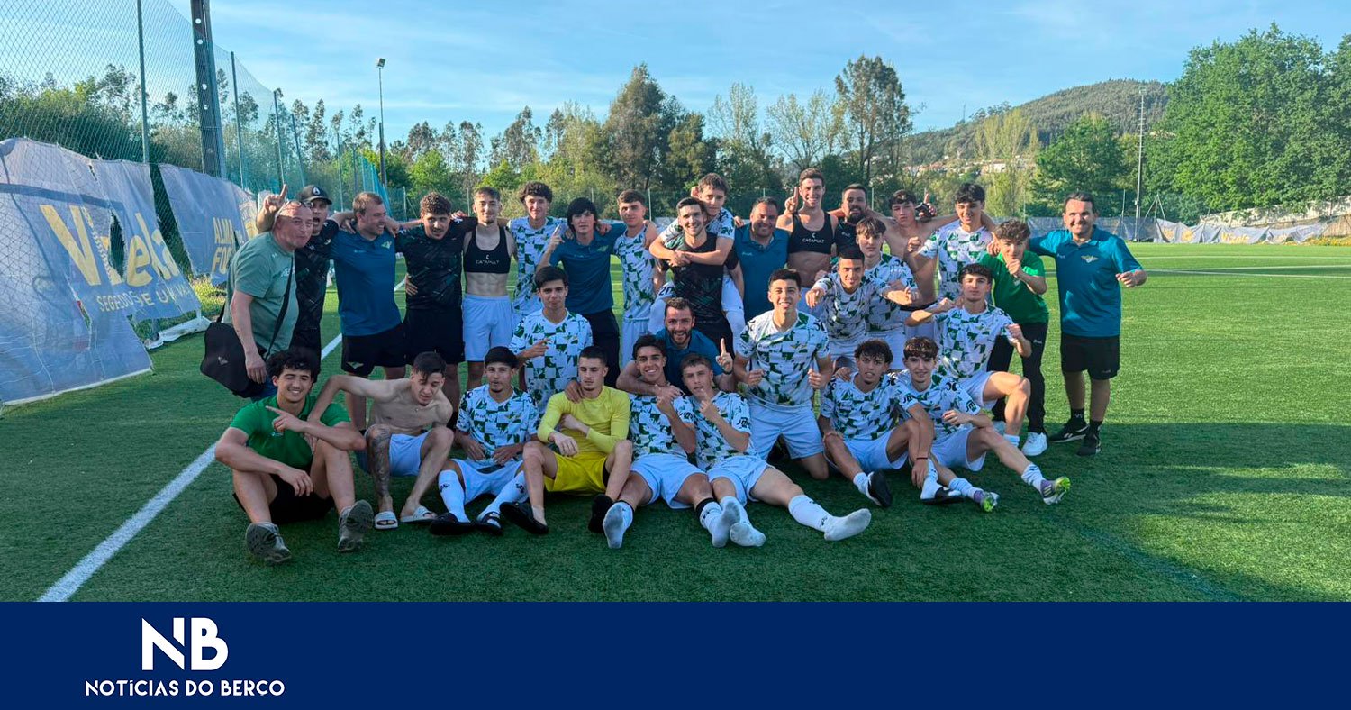 Sub-19 do Moreirense garantem manutenção