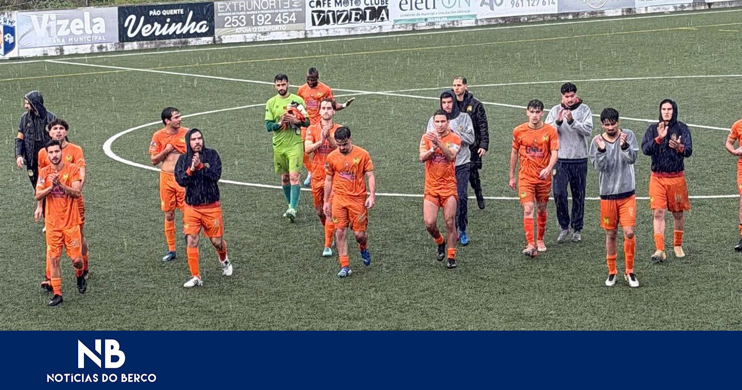 Adriano Araújo continua ao serviço do Prazins Corvite