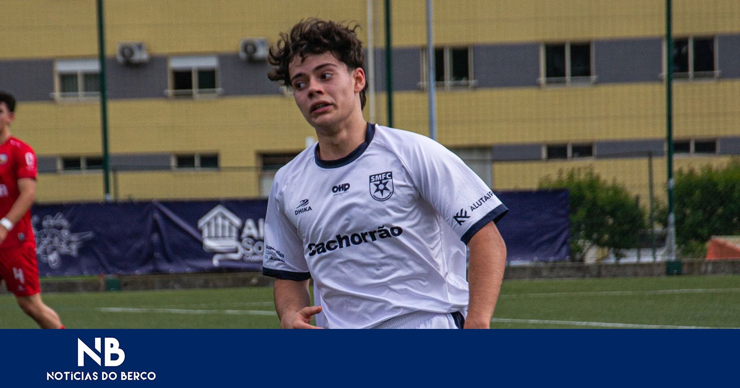 Xande também se estreou a titular pelo Santiago Mascotelos