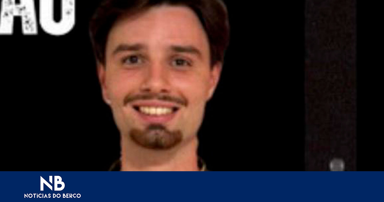Guarda-redes Carlos associado ao Ponte