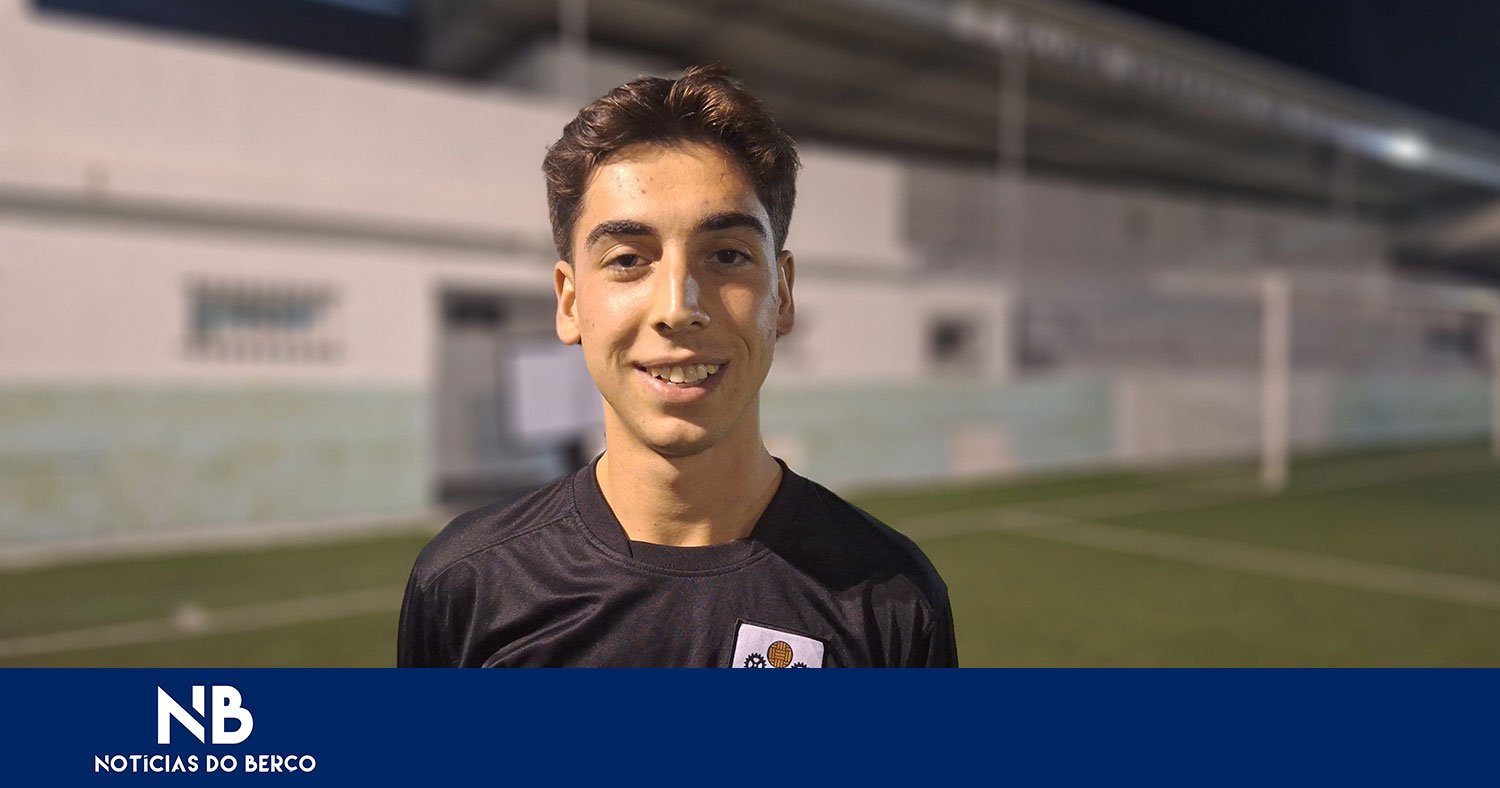 David Tiago ruma ao Desportivo de Ronfe