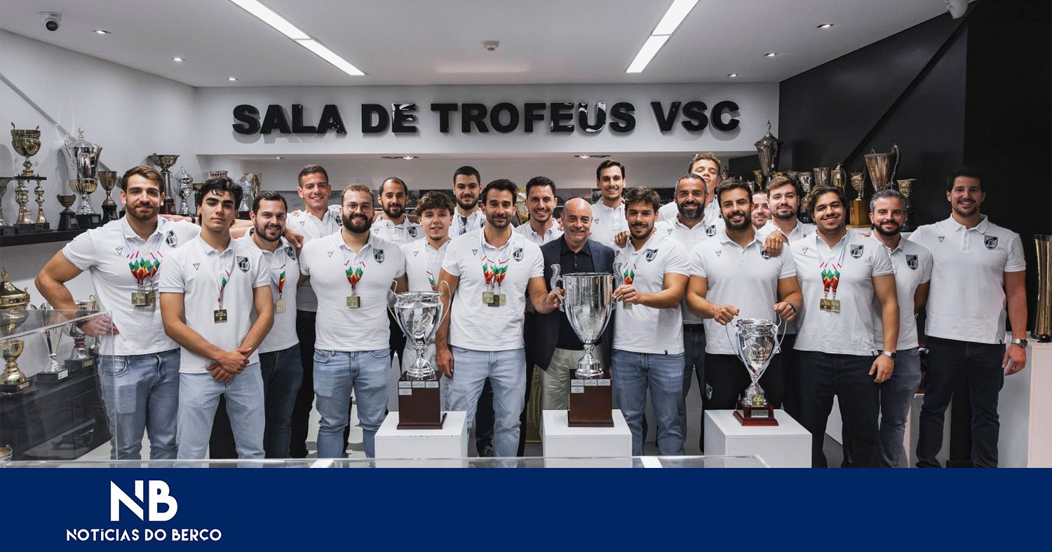 Polo Aquático preencheu sala de troféus com mais três taças