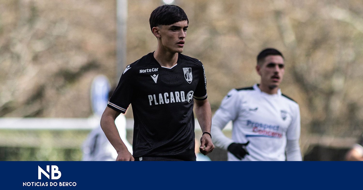 SAD vitoriana segura vários jovens da formação