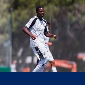 Costinha substituído no estágio por jovem de 16 anos