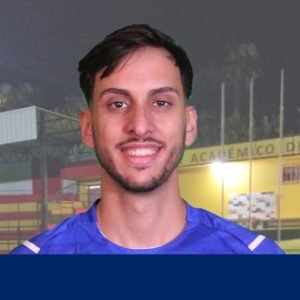 Castelões segura Abílio e Alex