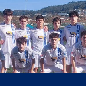 Juvenis do Berço vencem e lideram