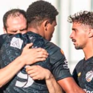 Campelos alcançou goleada na visita ao Guilhofrei