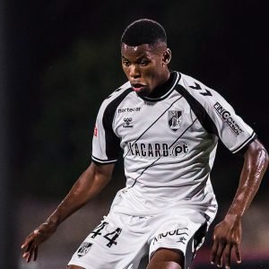 Doucet chamado à seleção