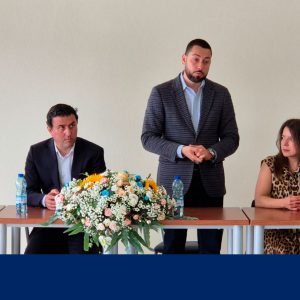 Executivo de Eduardo Fernandes reforça apoio às associações