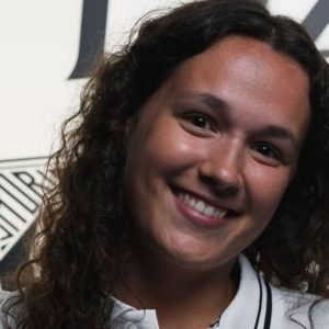 Isabel Castro regressa a casa