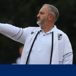 Ivo Roque de saída do Vitória